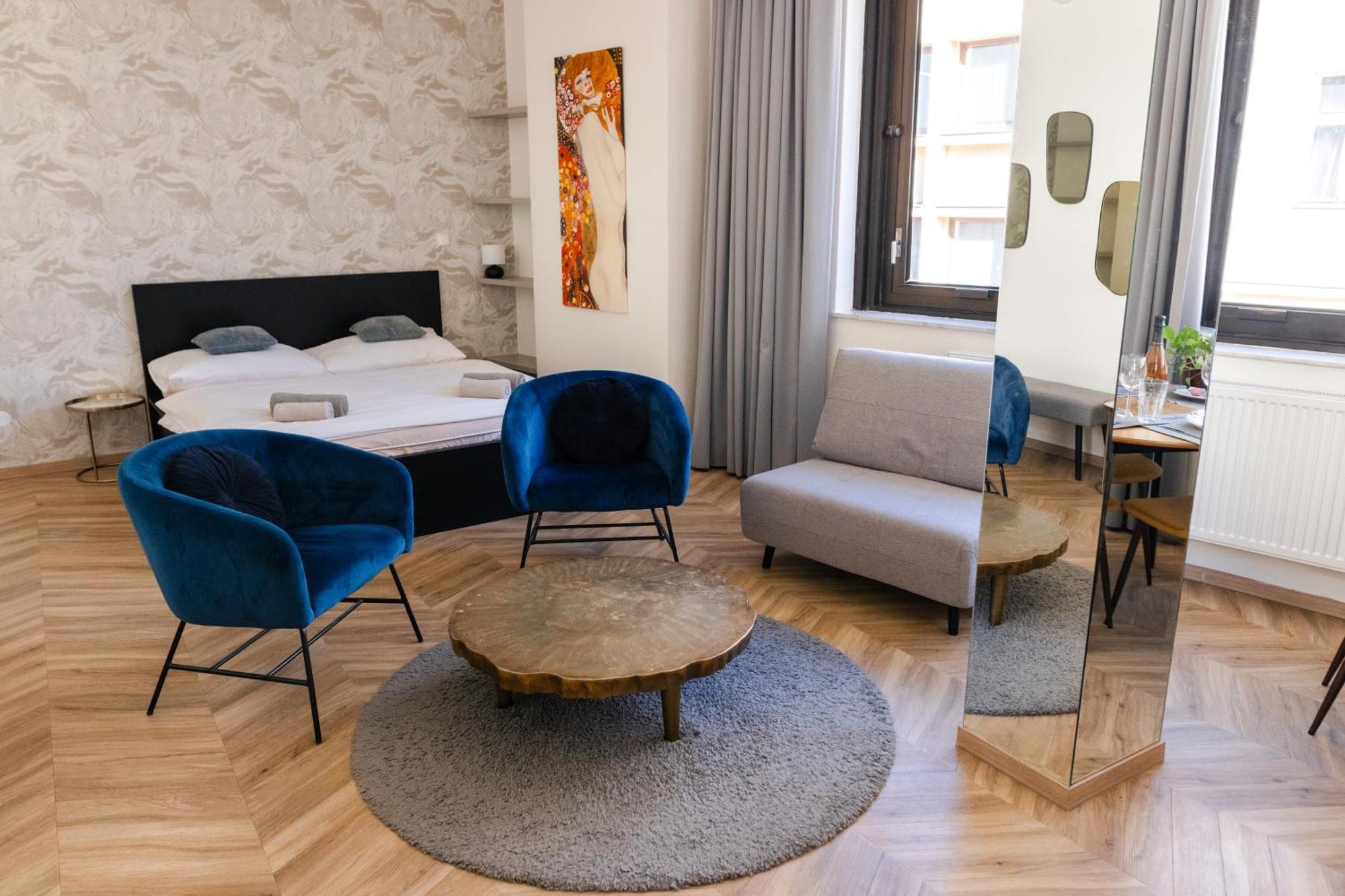 Mirage Apartment